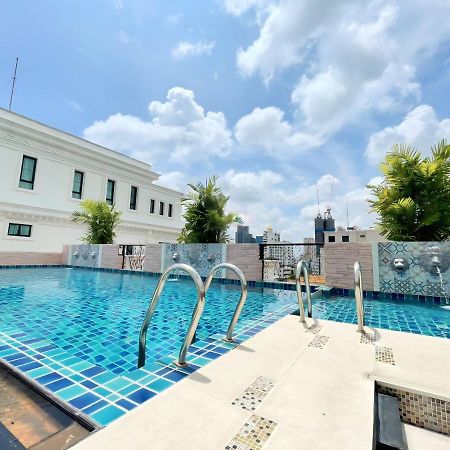 Aspira Hana Executive Apartment Thonglor Bangkok Esterno foto