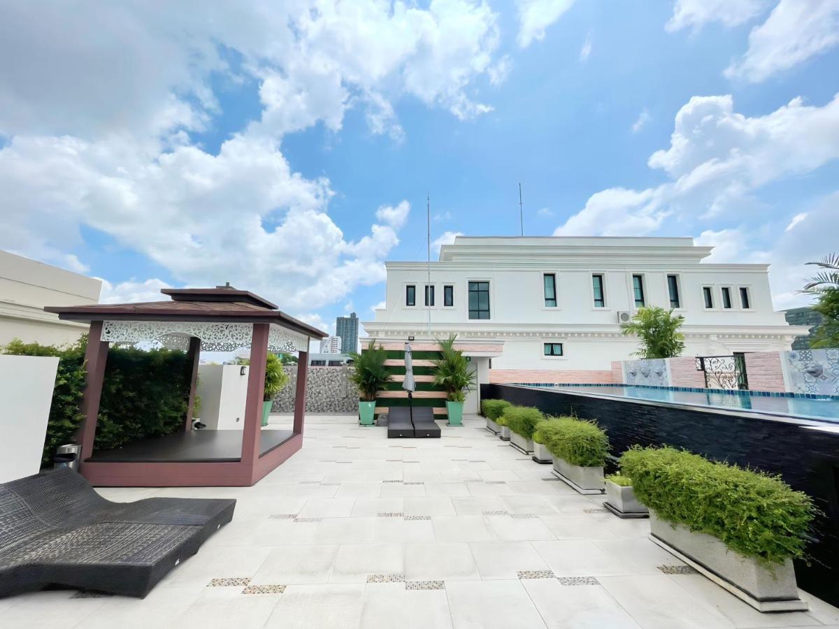 Aspira Hana Executive Apartment Thonglor Bangkok Esterno foto