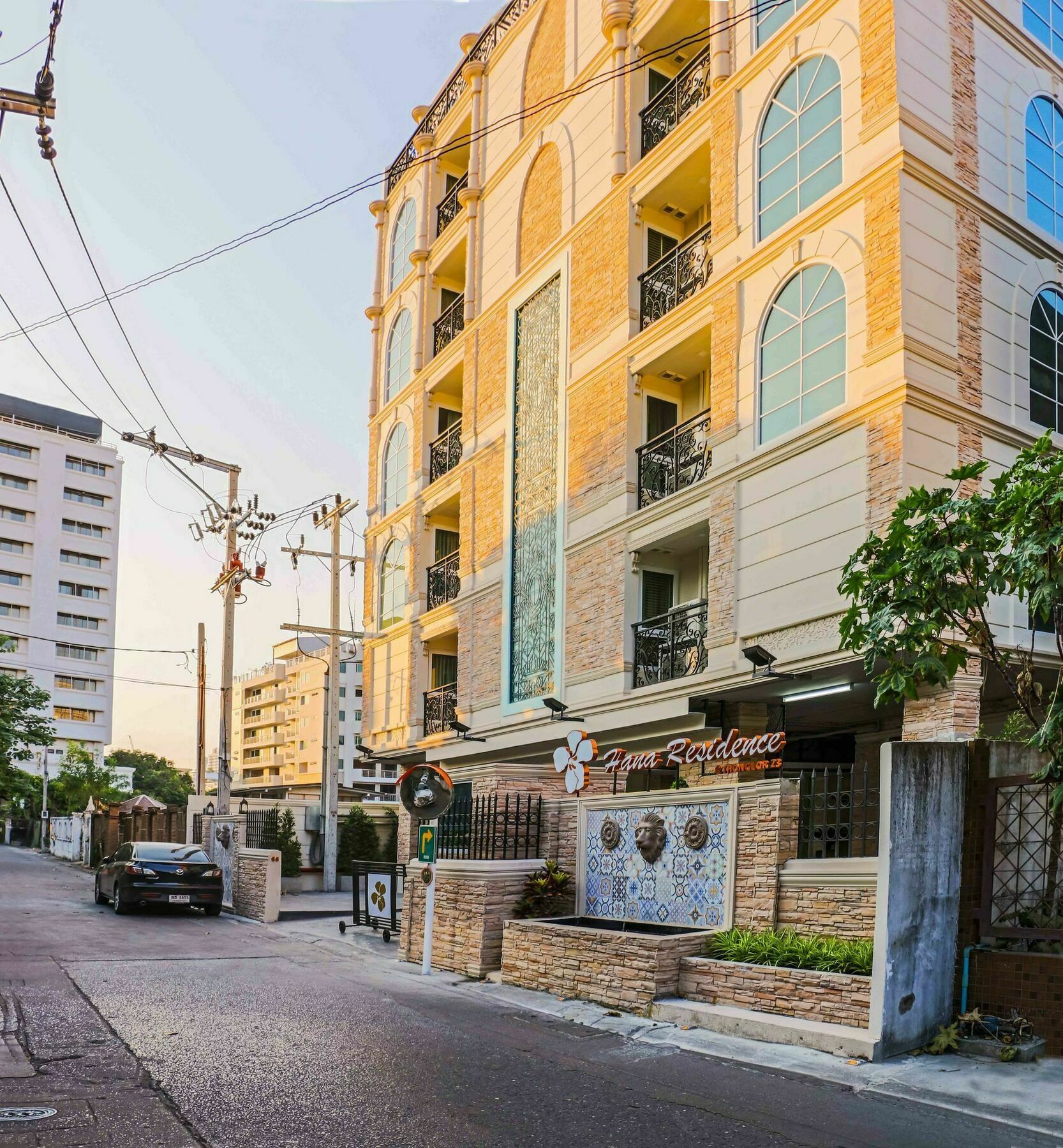 Aspira Hana Executive Apartment Thonglor Bangkok Esterno foto