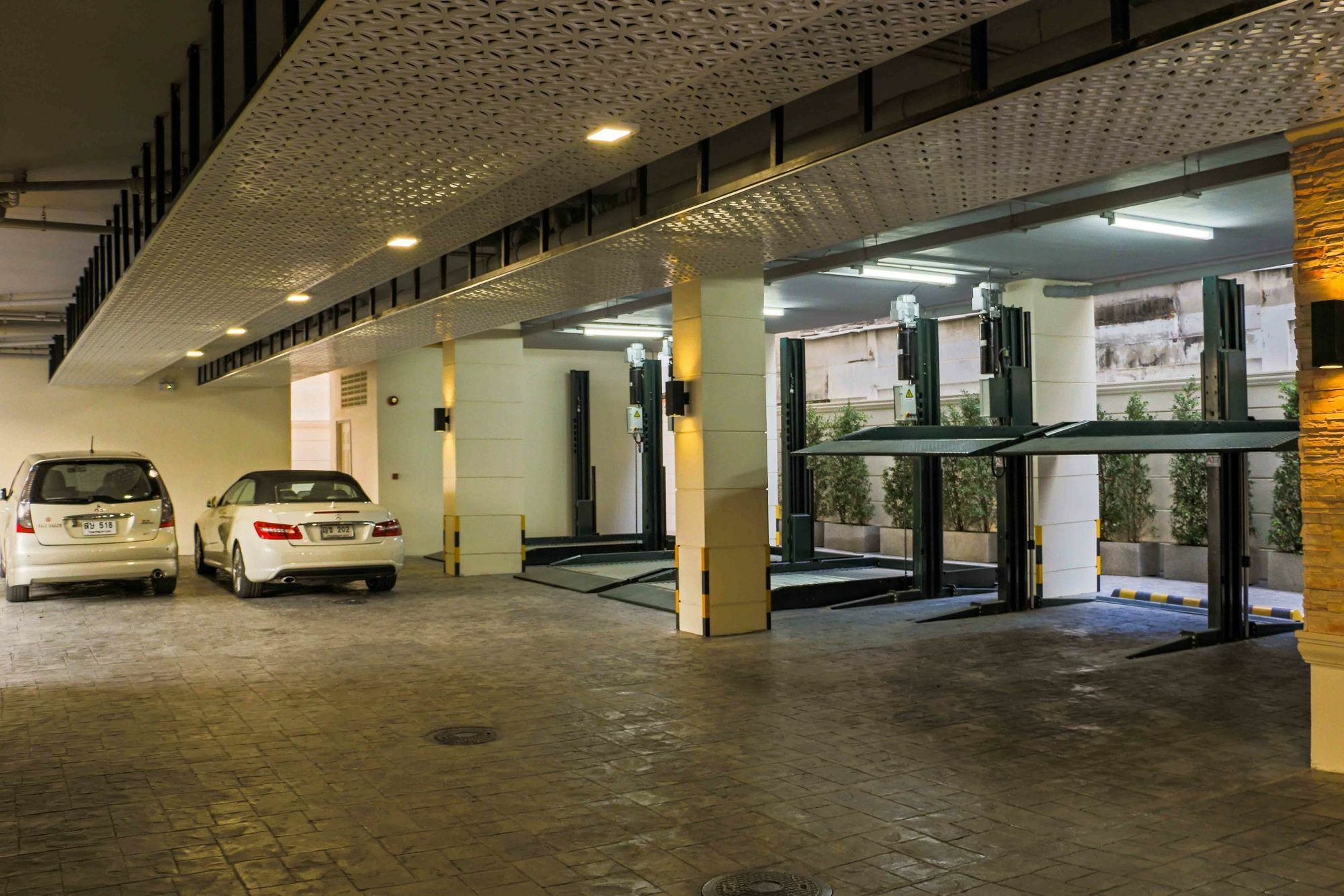 Aspira Hana Executive Apartment Thonglor Bangkok Esterno foto